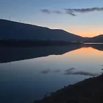 빌라 Mostarsko Jezero