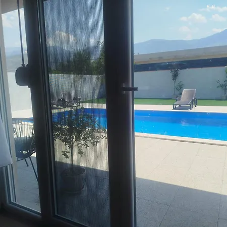 ヴィラ Mostarsko Jezero *