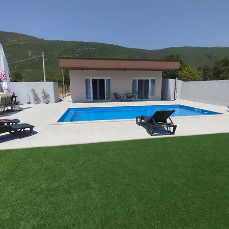 Villa Mostarsko Jezero Mostar