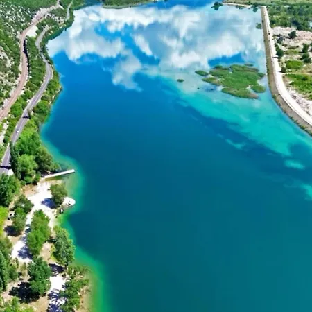Mostarsko Jezero Βίλα