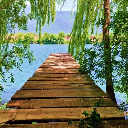 Mostarsko Jezero Βίλα *