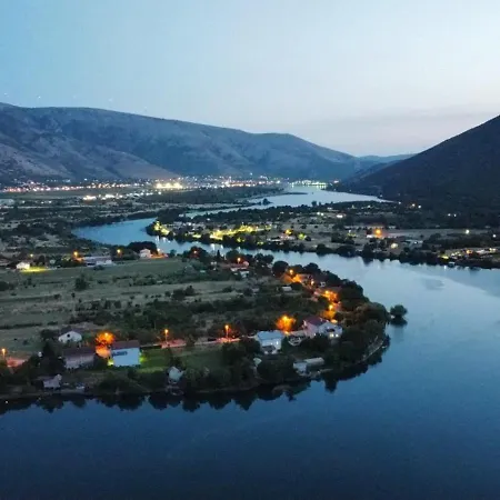 Mostarsko Jezero