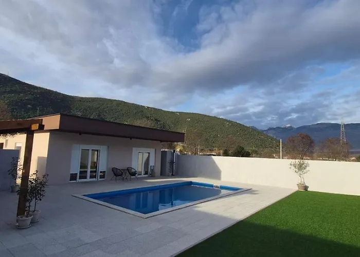 ヴィラ Mostarsko Jezero *